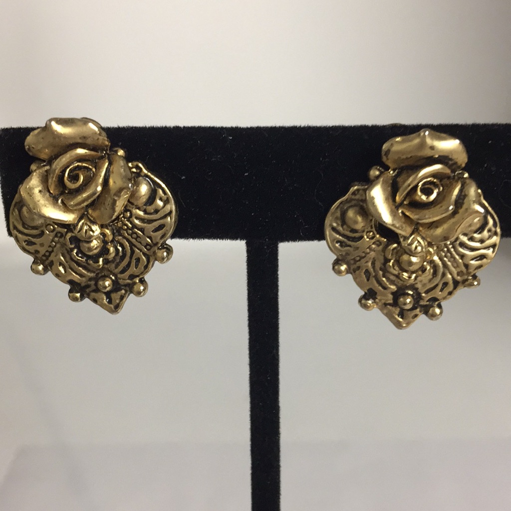 Impulse Gold Tone Clip On Earrings With Roses